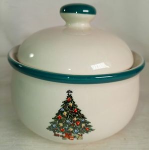Ciera Fine Dinnerware Sugar Bowl Christmas Tree Gifts Excellent Condition Rare.